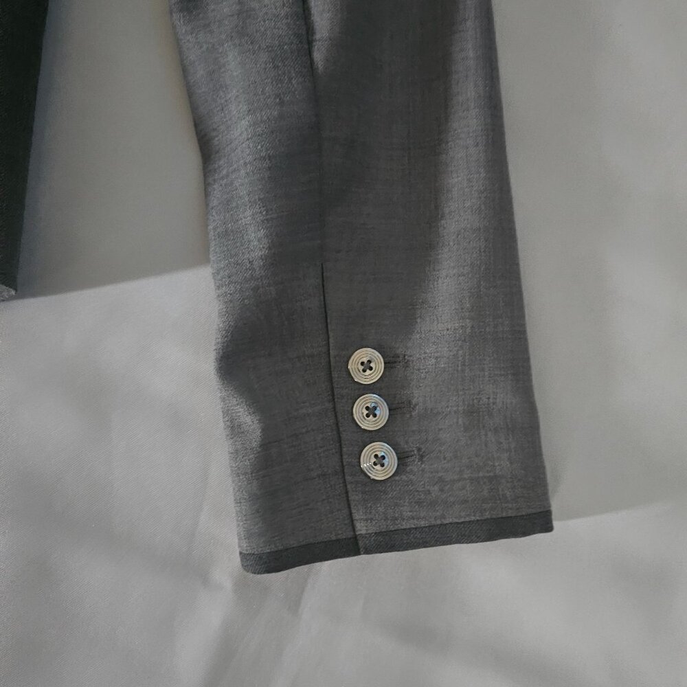 White House Black Market Women's Gray Wool Blend Contrast Panel Suit Jacket Sz 8 - Picture 14 of 14